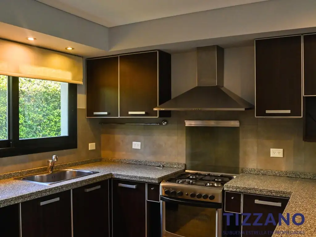 Casa en Venta en Fincas de Iraola I