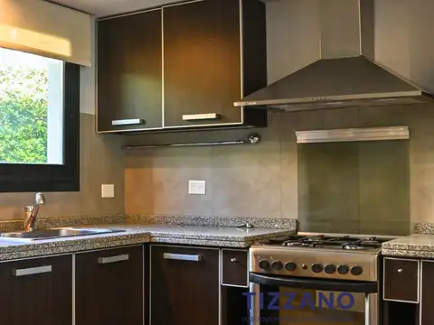 CASA EN VENTA, FINCAS DE IRAOLA