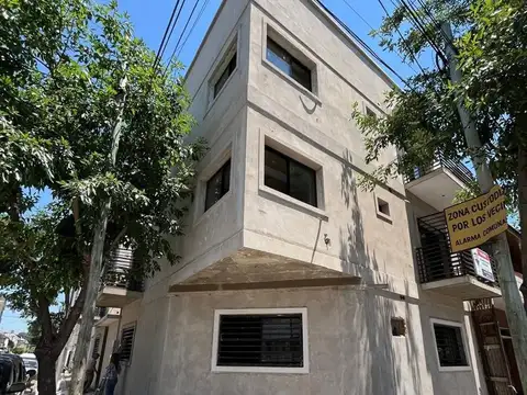 Depto 2 amb en desarrollo en venta - V. Alsina