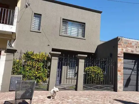 Casa en Venta en Quilmes Oeste