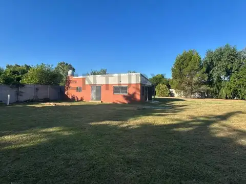 15 e/ 93 y 94 , Piso 0