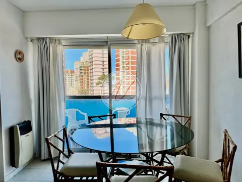 De las Artes 200, Piso 2