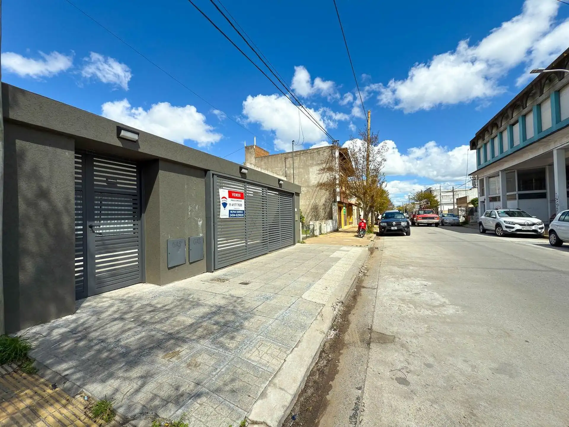 Casa 2 dorm, 112m² en PH con cochera - Zona Estación