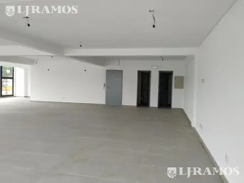 Local en Alquiler en Avellaneda, USD 9.000