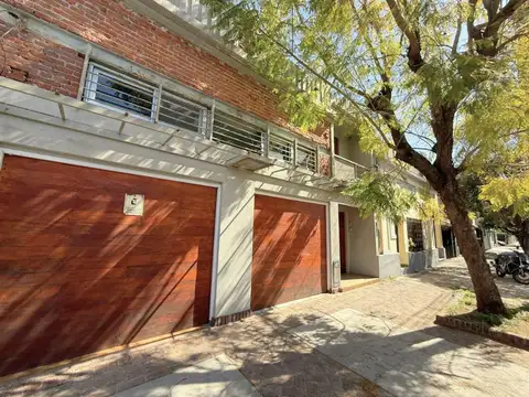 VENTA PH 3 AMBIENTES CON PATIO, AMPLIO, SARANDÍ