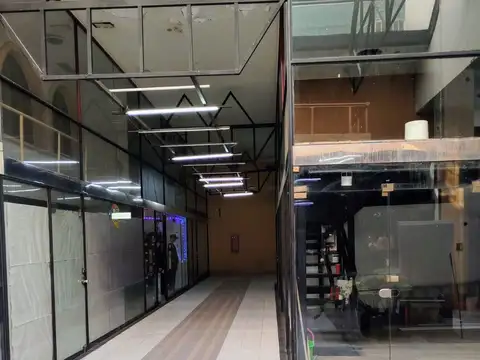 Local en Venta 52 años
