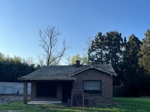 Casa en venta c/ cochera en José C. Paz