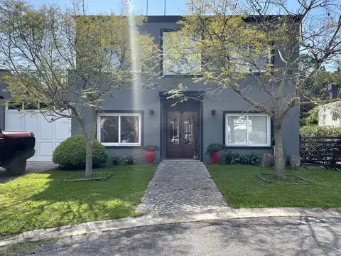 Casa en Venta en Benavidez, USD 409.000