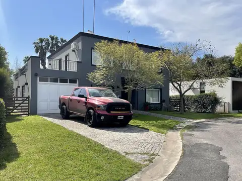 Casa en Venta de 4 dormitorios
