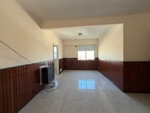 Departamento 4 ambientes con 1 baño