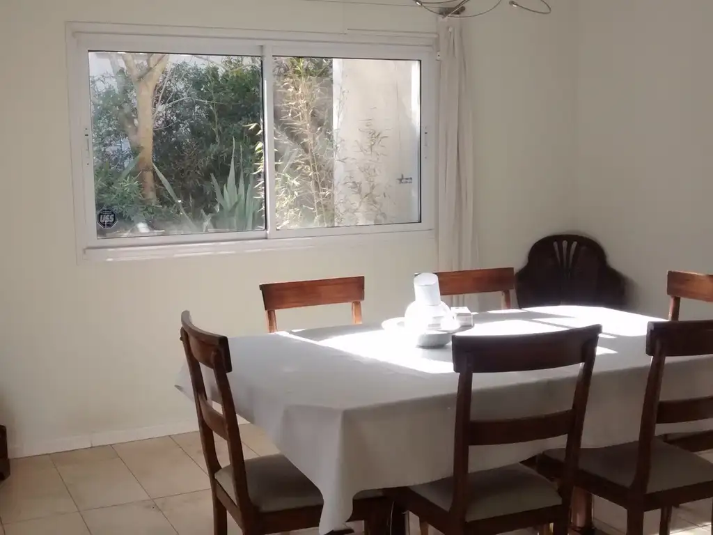 Casa en Venta en Abril Club De Campo