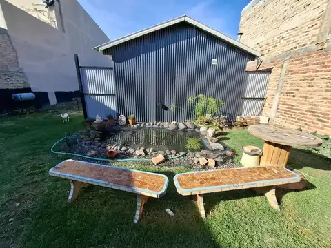 Casa 3 ambientes con 1 baño