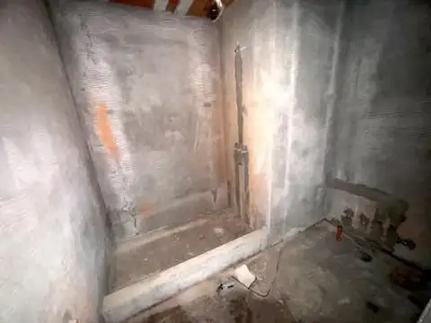 Triplex en Venta en Villa Luzuriaga