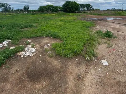 Terreno en Venta en Granadero Baigorria, USD 170.000