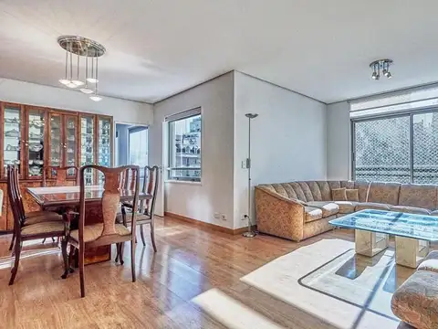 Departamento en Venta de 8 ambientes