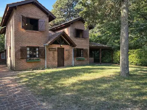 CASA EN VENTA VALERIA DEL MAR