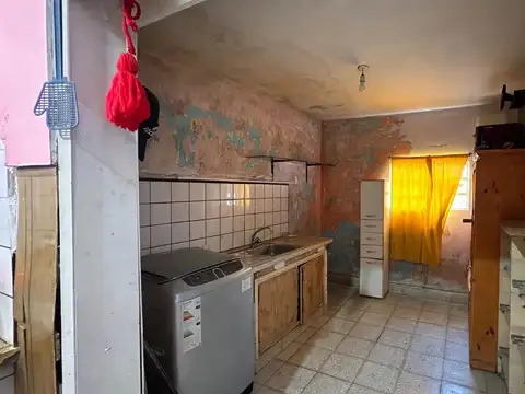 Casa 3 ambientes con 1 baño
