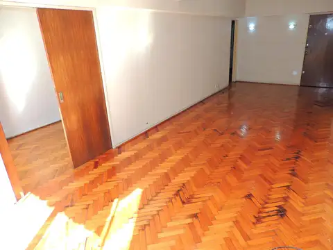 Departamento en Alquiler de 5 ambientes
