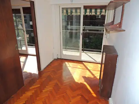 Departamento 5 ambientes con 3 baños