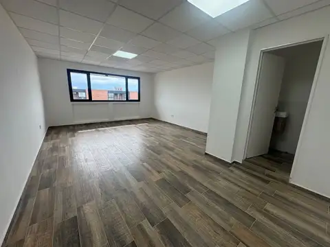 Alquiler oficina en Docta Urbanización be 16