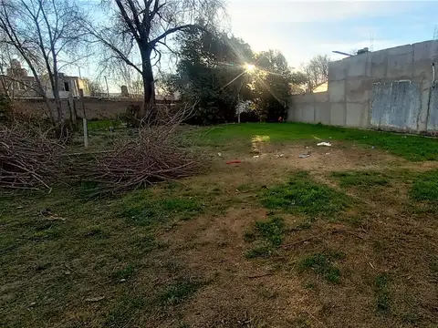 SE VENDE TERRENO EN ARGUELLO A METROS DE BODERAU