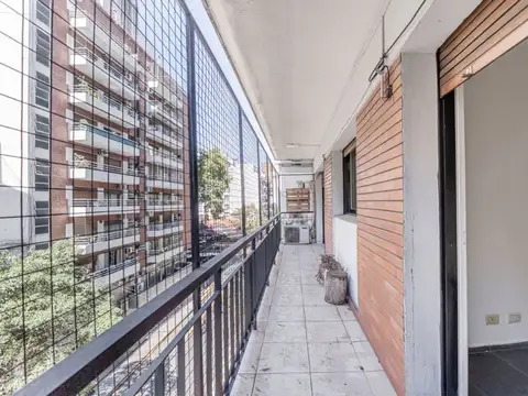 Departamento 4 ambientes con 2 baños