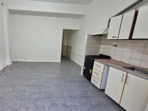 Depto Tipo Casa en Alquiler de 2 ambientes