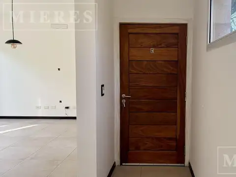Casa en Alquiler en Los Olivares, USD 1.800