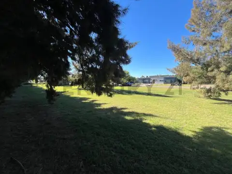 Lote de Alta Gama en Miralagos ll Entorno de Golf y Spa | Lote 19