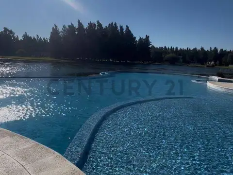 Lote de Alta Gama en Miralagos ll Entorno de Golf y Spa | Lote 19