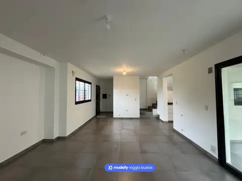 Casa en Alquiler de 3 dormitorios