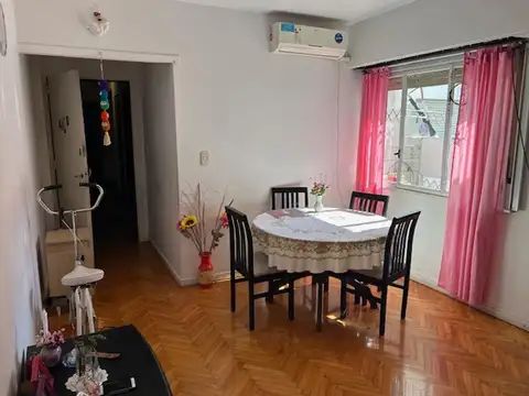Avenida Medrano 1000, Piso 4
