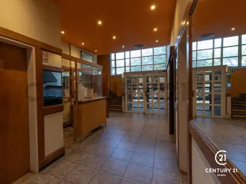 Venta propiedad uso institucional o comercial en Barrio Abasto