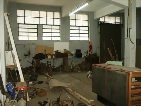 GALPÓN INDUSTRIAL EN VENTA CIUDADELA | DEPÓSITO 240 m²