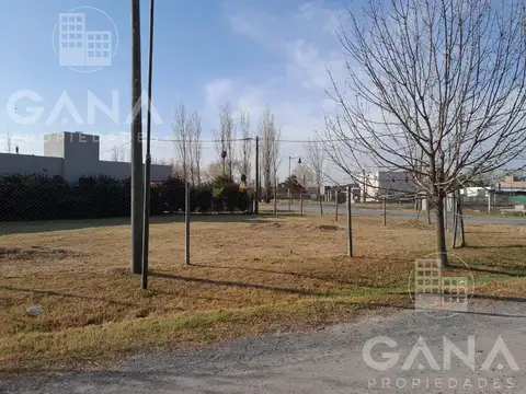 Terreno en Venta en Roldan, USD 45.000
