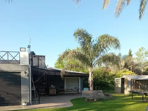 Casa 5 ambientes con 1 baño