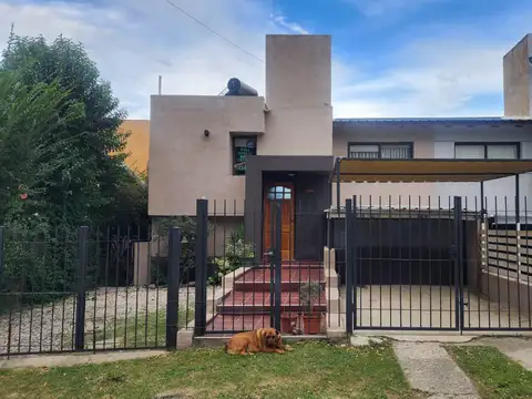 Casa a la venta en Villa Carlos Paz. (C452)