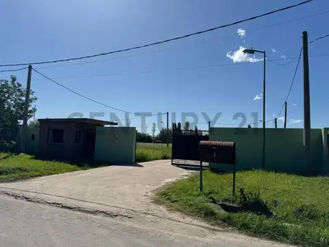 Venta de Lote en Arturo Seguí, La Plata  El barrio cuenta con 36 lotes.