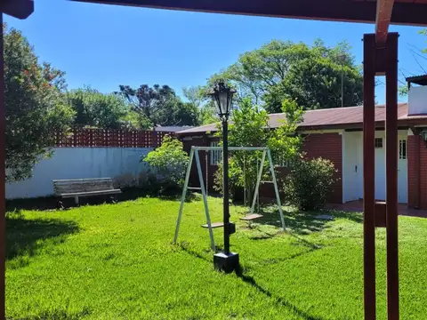 CASA EN VENTA EN FUNES 2 DORMITORIOS