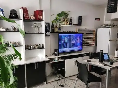 Depto Tipo Casa 2 ambientes con 1 baño