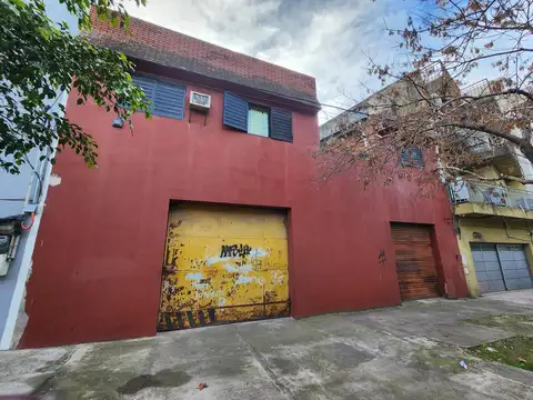 Galpón Locales comerciales y vivienda en Godoy 3200 salida por Cerrito