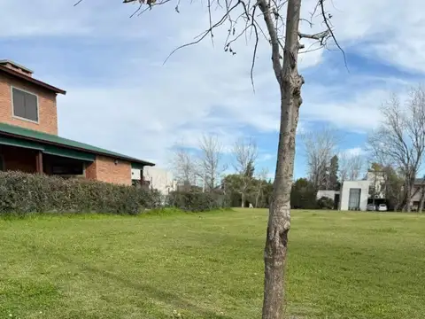 Terreno en Venta en Las Casuarinas, USD 40.000