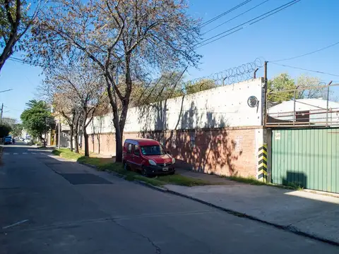 Galpon en Venta en Villa Martelli, USD 2.750.000