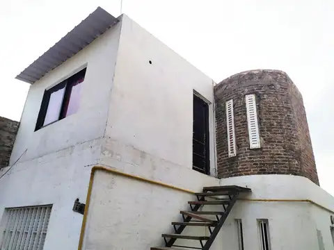 5 Ambientes - Casa de dos plantas
