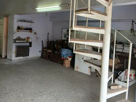 Local en Venta en Villa Luro, USD 77.000