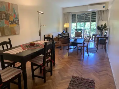 Alquiler temporario en balvanera. departamento de 2 ambientes. frente. balcón. 2 pax