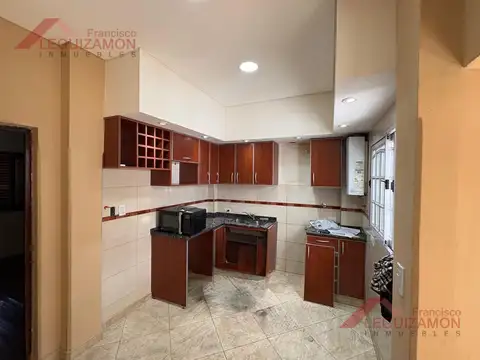 Depto Tipo Casa en Venta de 4 dormitorios