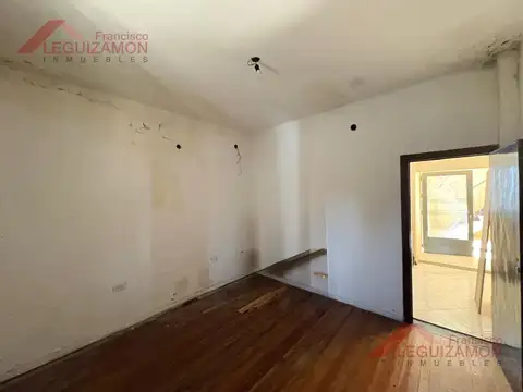 Depto Tipo Casa en Venta en Lomas del Mirador, USD 190.000