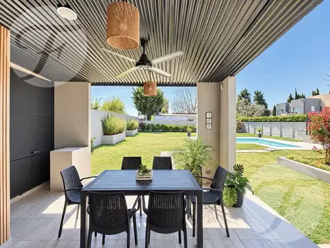 Casa en Venta en San Pedro, USD 180.000