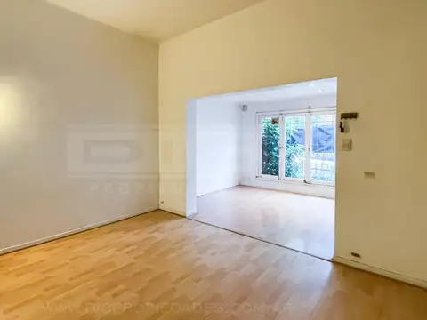 Ezpeleta al 500 entre Sargento Cabral y San Lorenzo